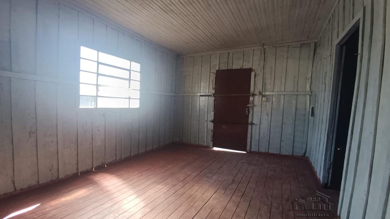 CASA NA Vila Central em Assis