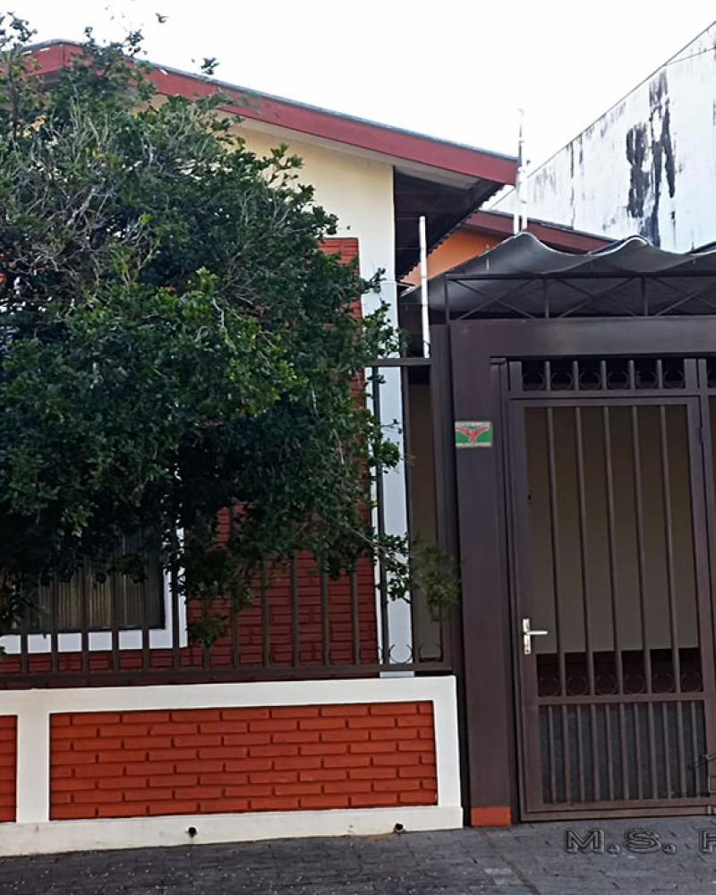 CASA NA Vila Xavier em Assis