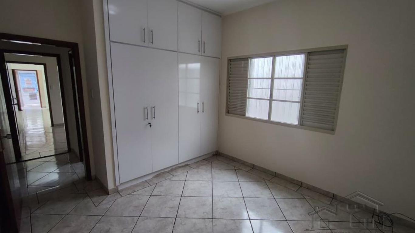 CASA NA Centro em Assis