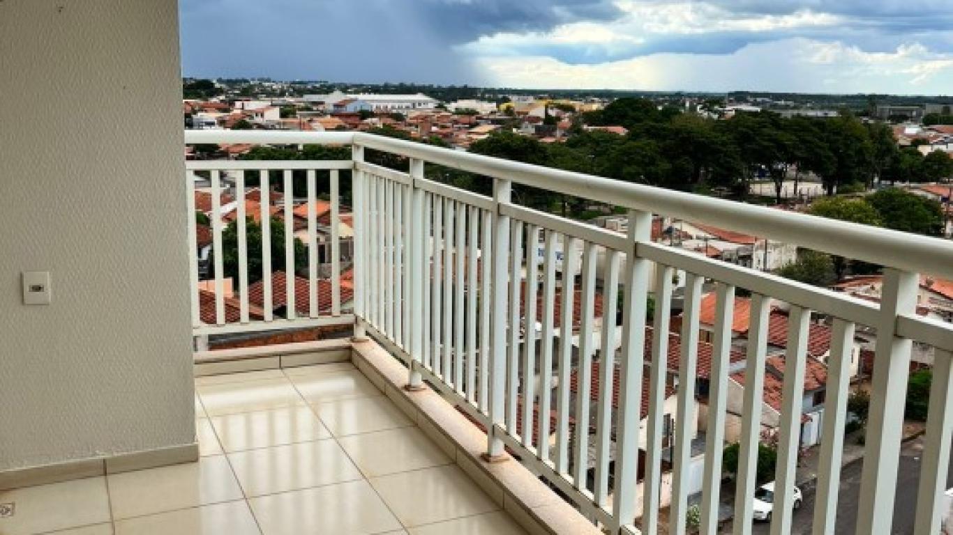 CASA NA Conjunto Habitacional Irmã Catarina em Assis