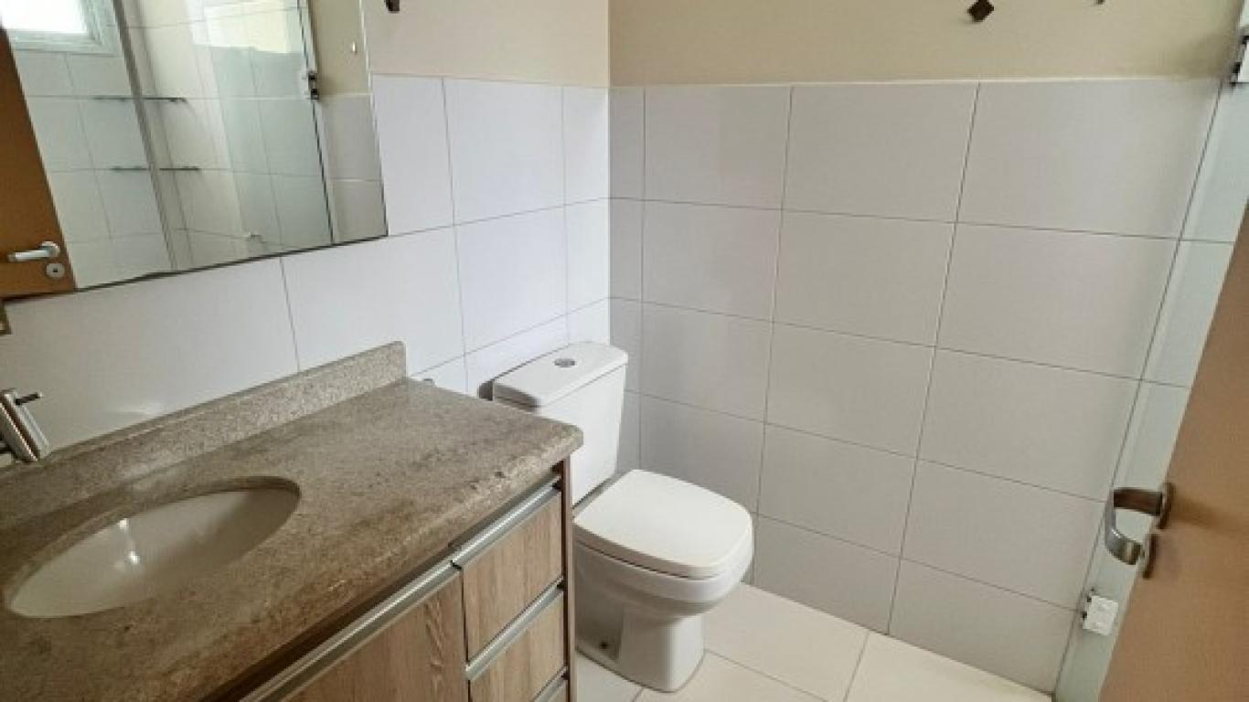 CASA NA Conjunto Habitacional Irmã Catarina em Assis