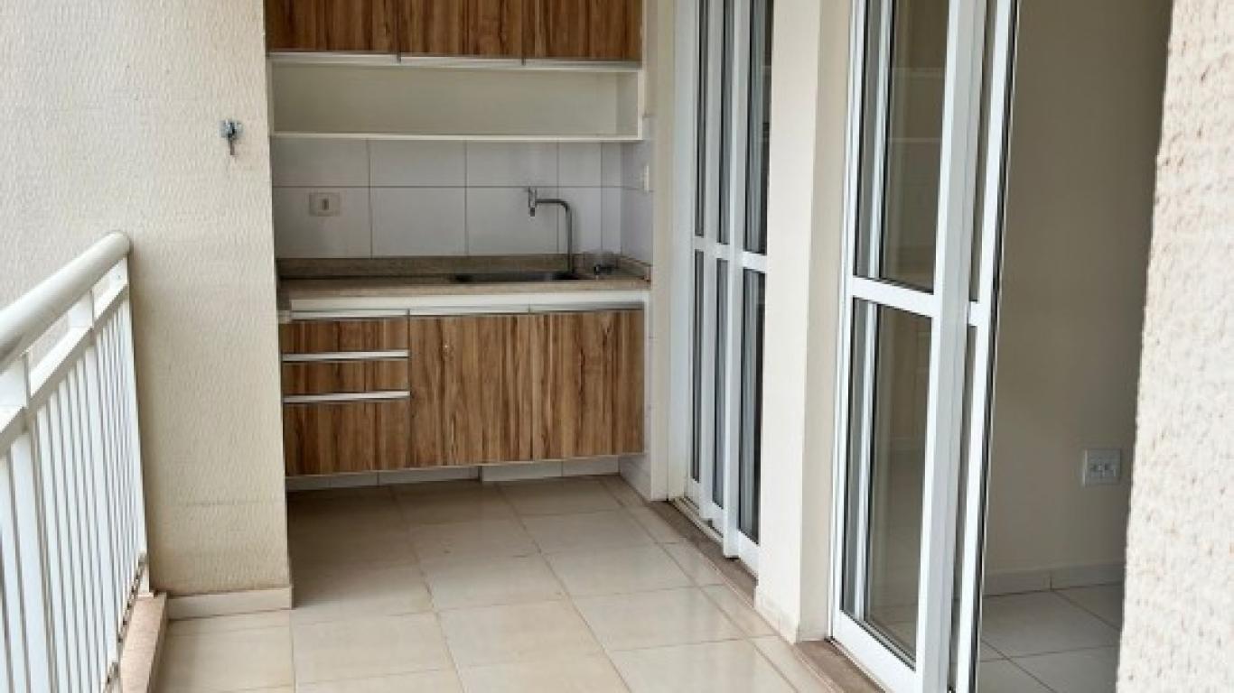 CASA NA Conjunto Habitacional Irmã Catarina em Assis