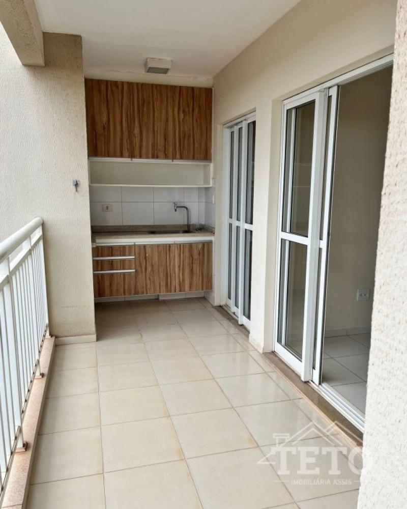 CASA NA Conjunto Habitacional Irmã Catarina em Assis
