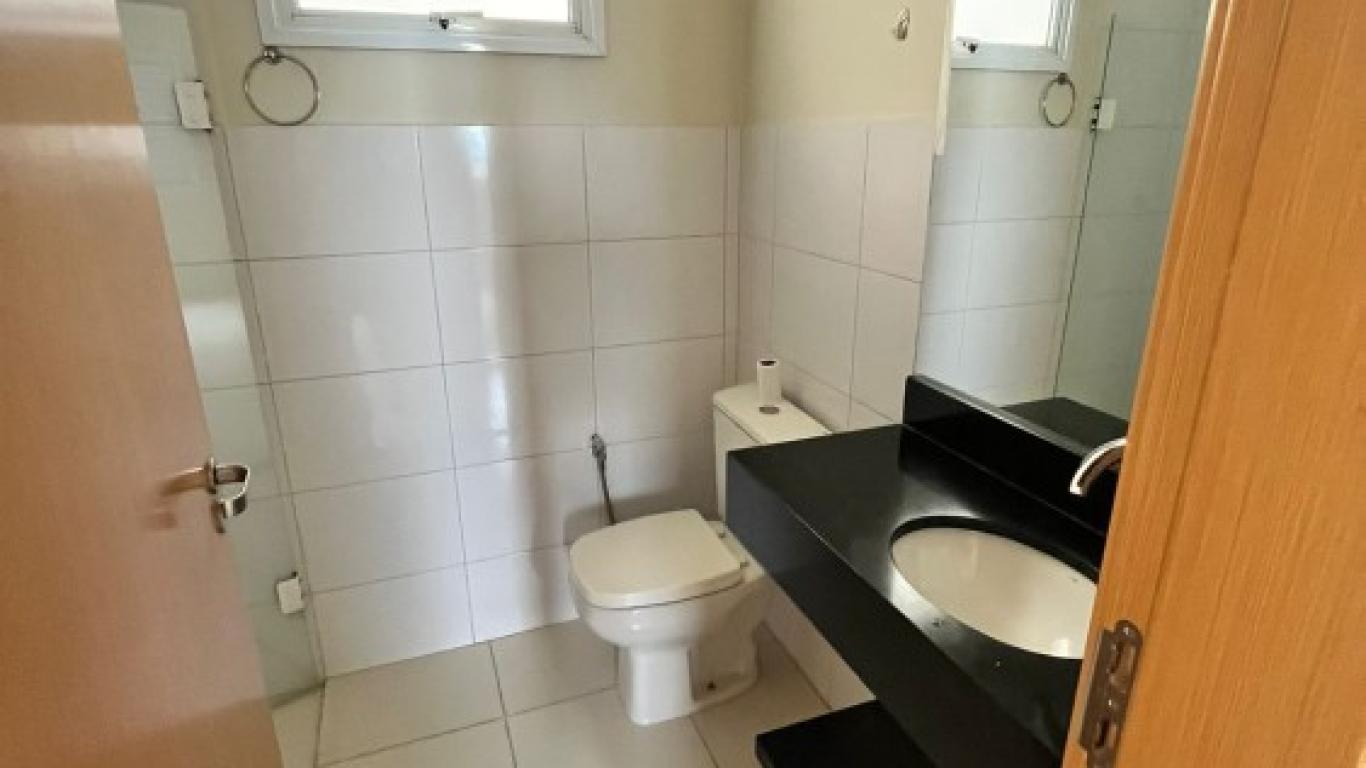 CASA NA Conjunto Habitacional Irmã Catarina em Assis