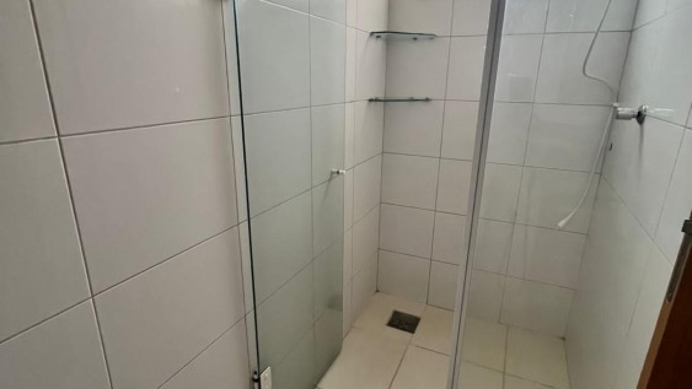 CASA NA Conjunto Habitacional Irmã Catarina em Assis