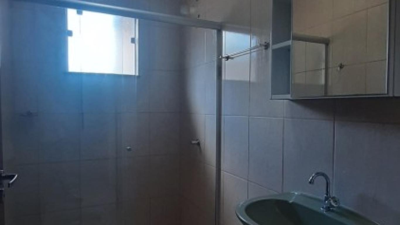 CASA NA Vila Central em Assis