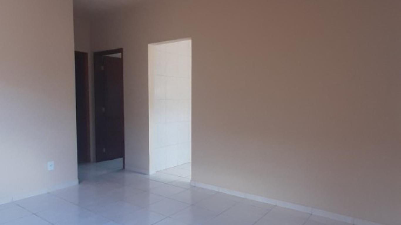 CASA NA Vila Central em Assis
