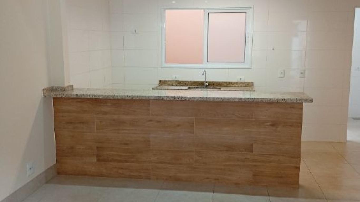 CASA NA Vila Tênis Clube em Assis