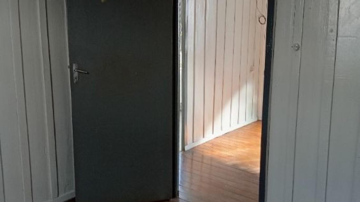 CASA NA Vila Xavier em Assis