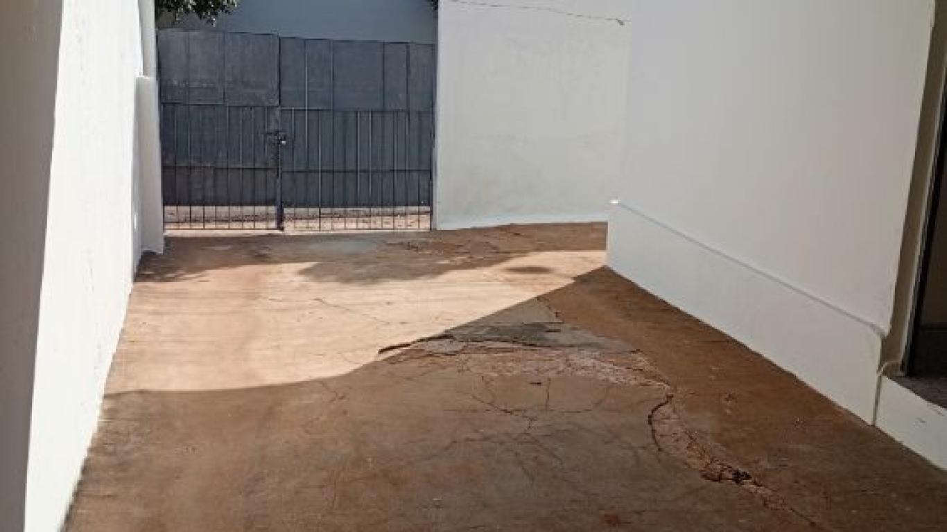 CASA NA Vila Xavier em Assis