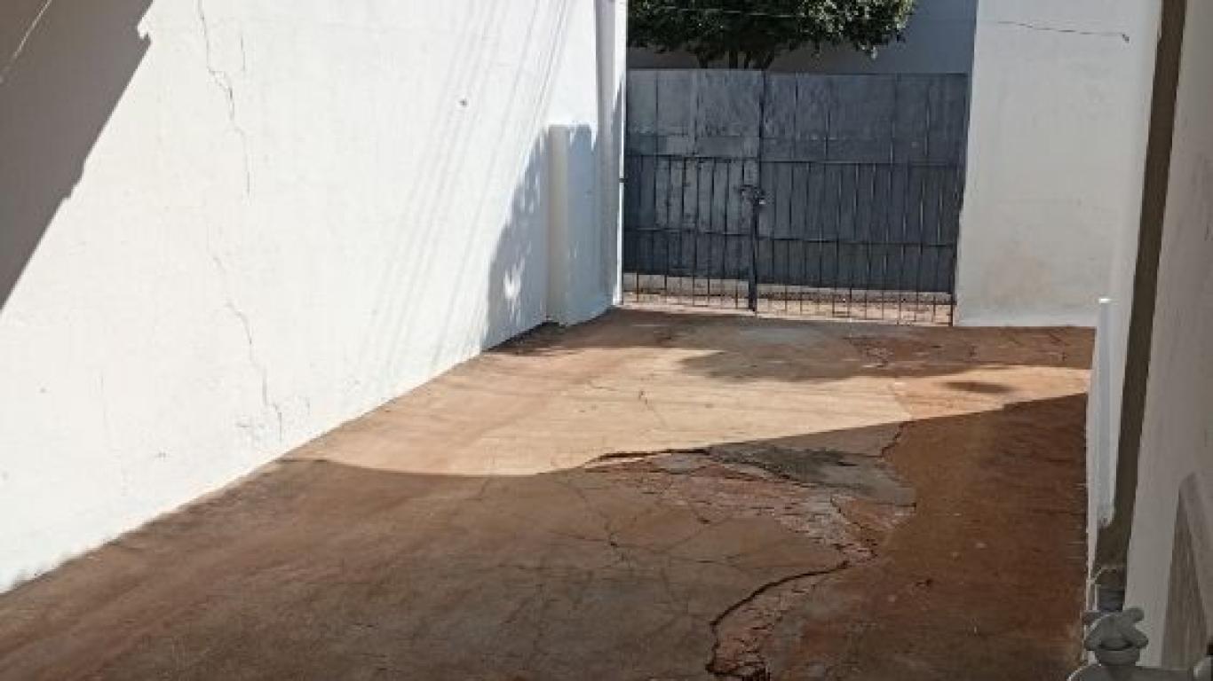 CASA NA Vila Xavier em Assis
