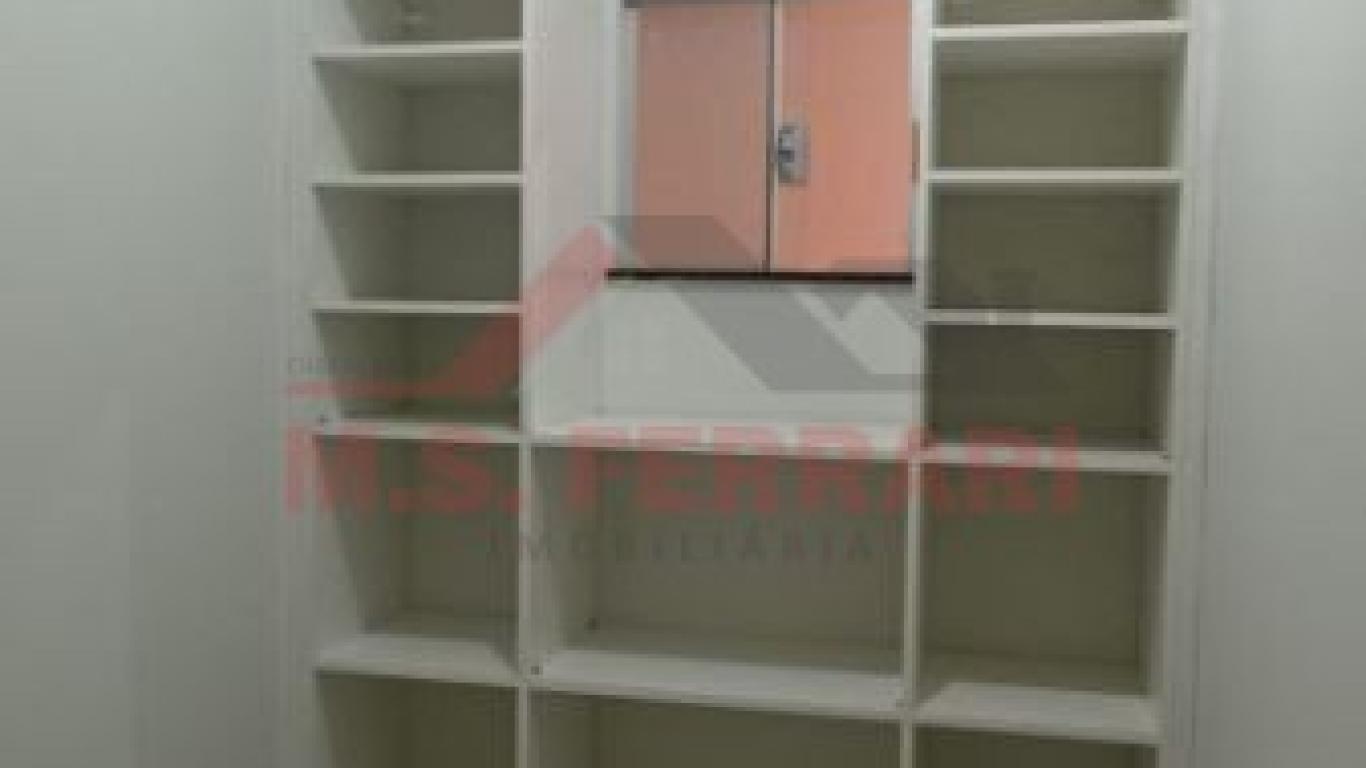 CASA NA Vila Tênis Clube em Assis