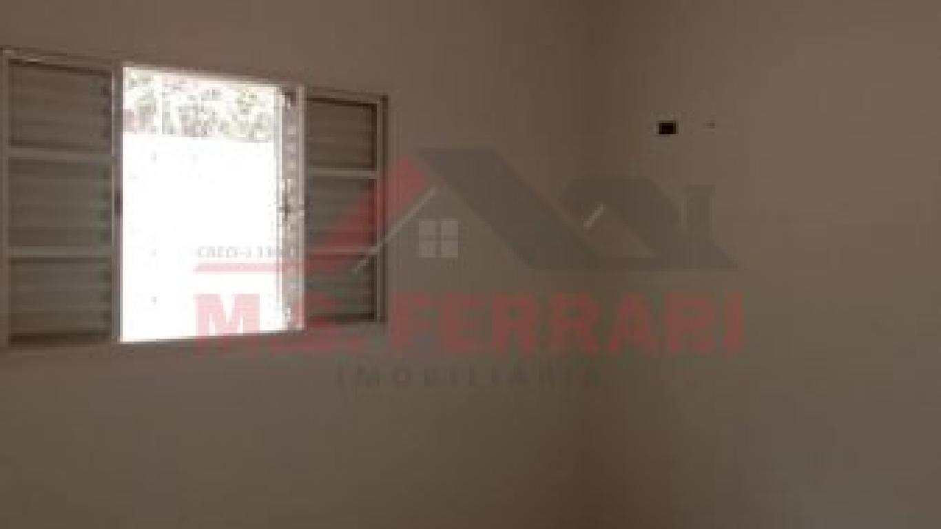 CASA NA Vila Tênis Clube em Assis