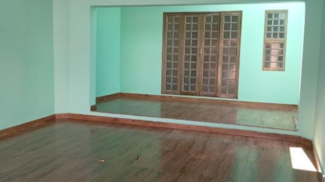 CASA NA Vila Fiuza em Assis