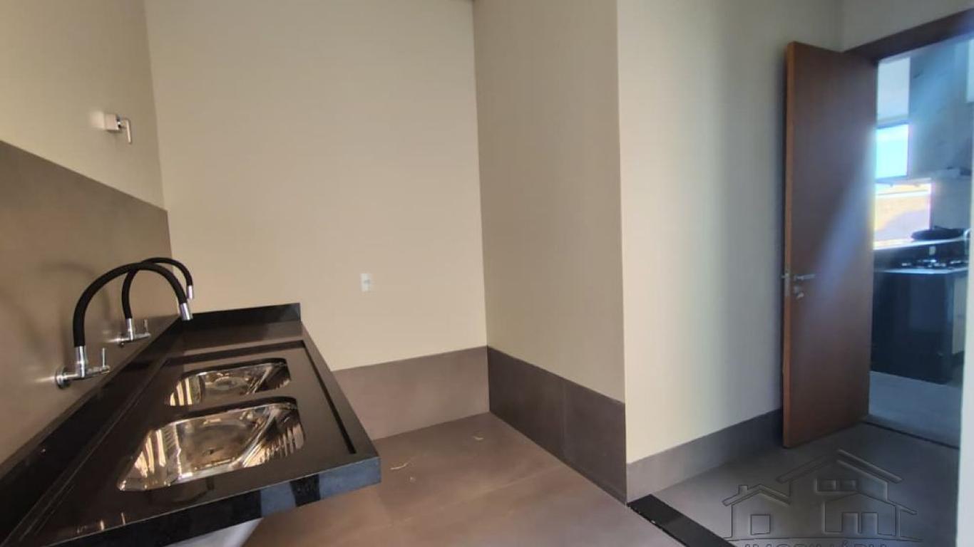CASA NO Condomínio Residencial Provence em Assis