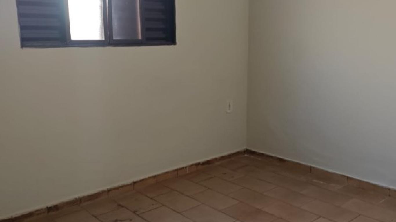 CASA NA Vila Ribeiro em Assis