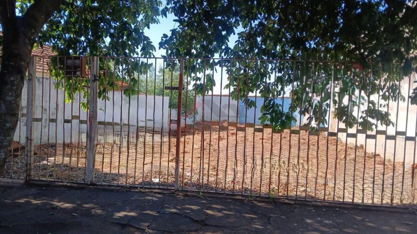 TERRENO NA Centro em Assis