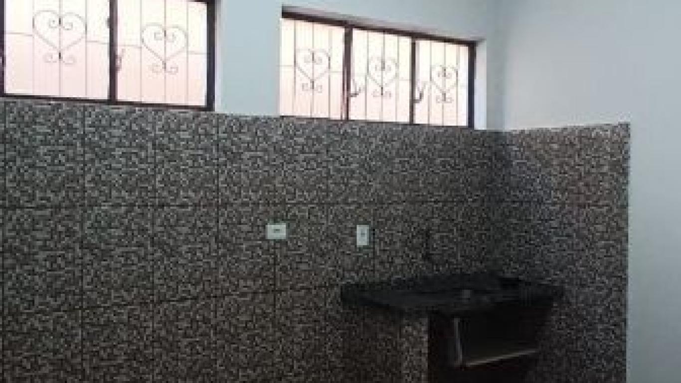 CASA NA Vila Central em Assis