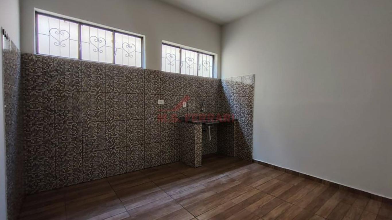 CASA NA Vila Central em Assis