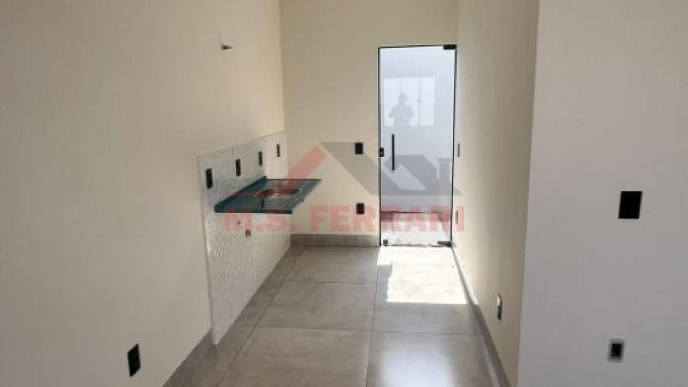 CASA NA Vila Silvestre em Assis