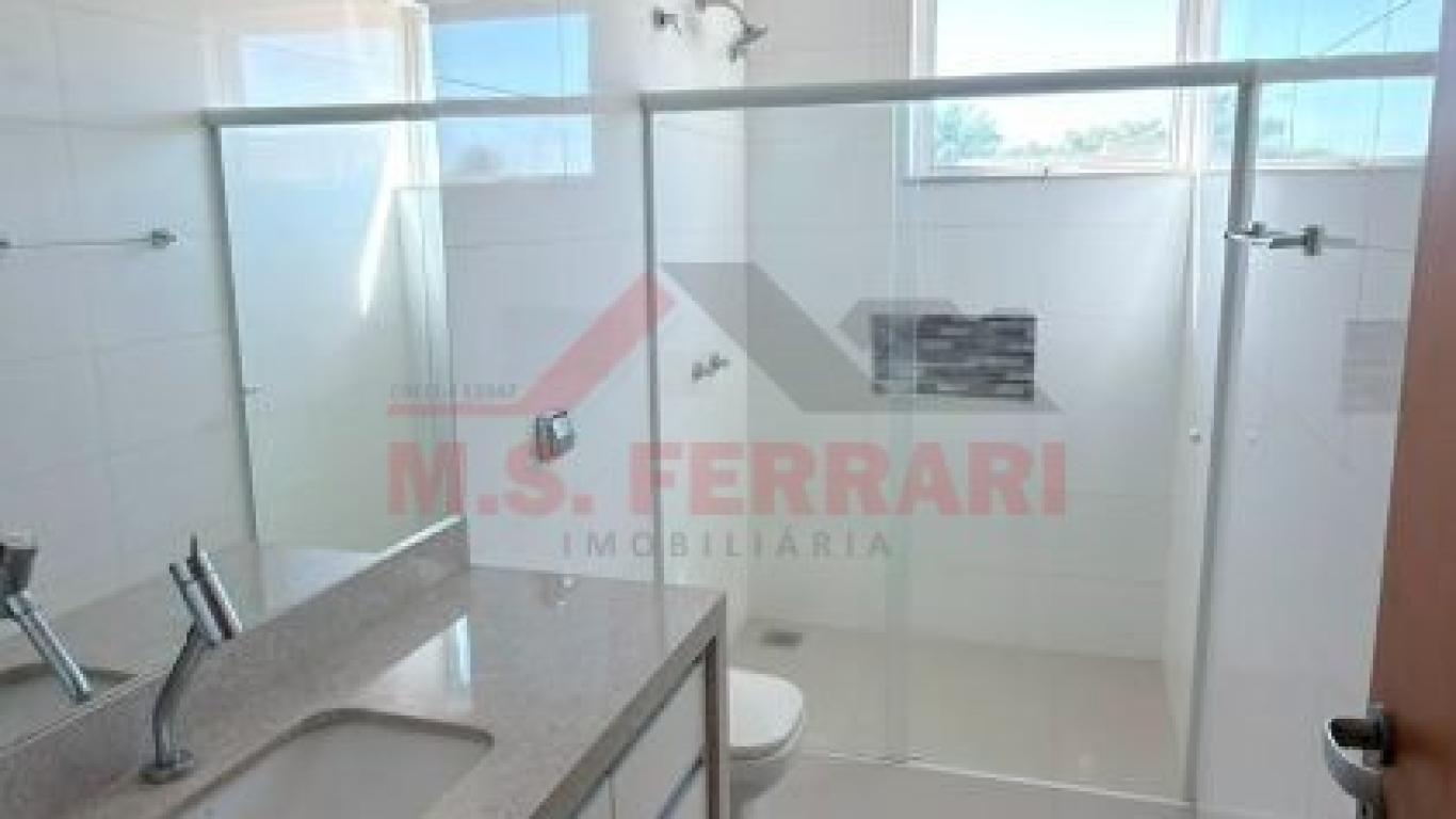 CASA NO Jardim Europa em Assis
