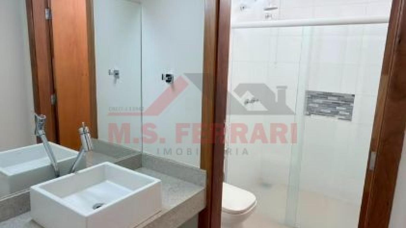 CASA NO Jardim Europa em Assis