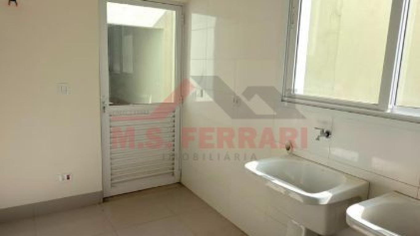 CASA NO Jardim Europa em Assis