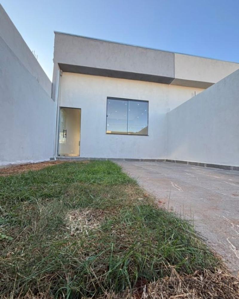 CASA NO Residencial Veneza em Assis