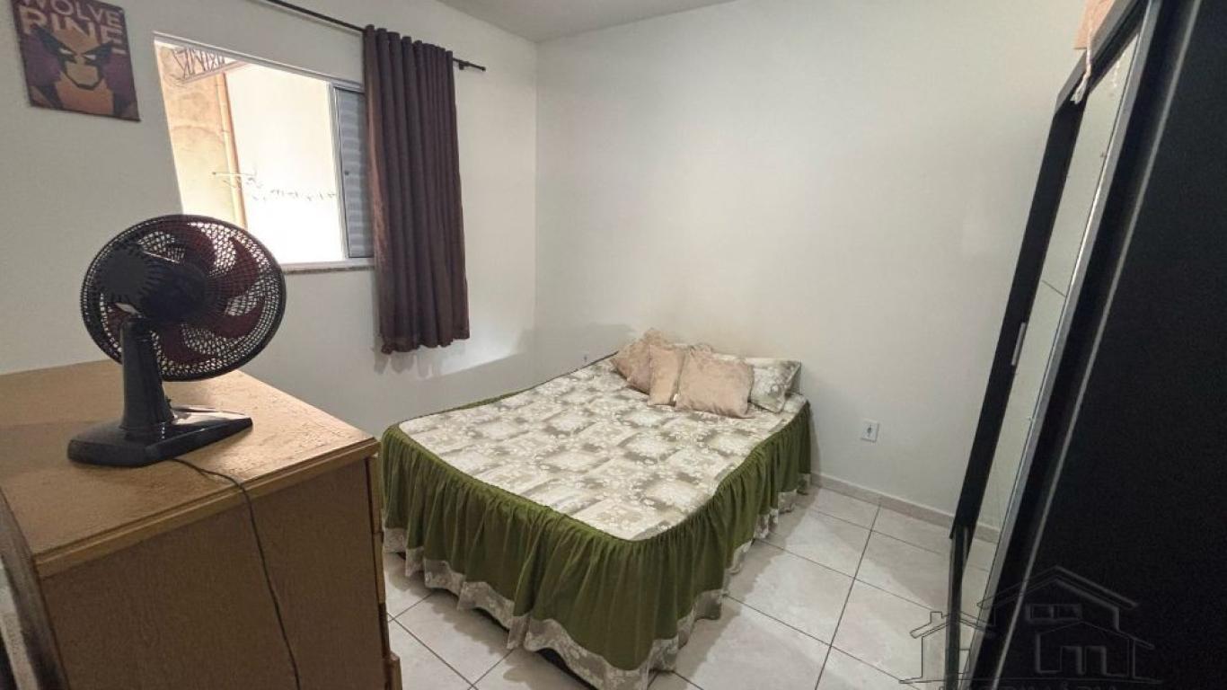 CASA NA Vila Independência em Assis