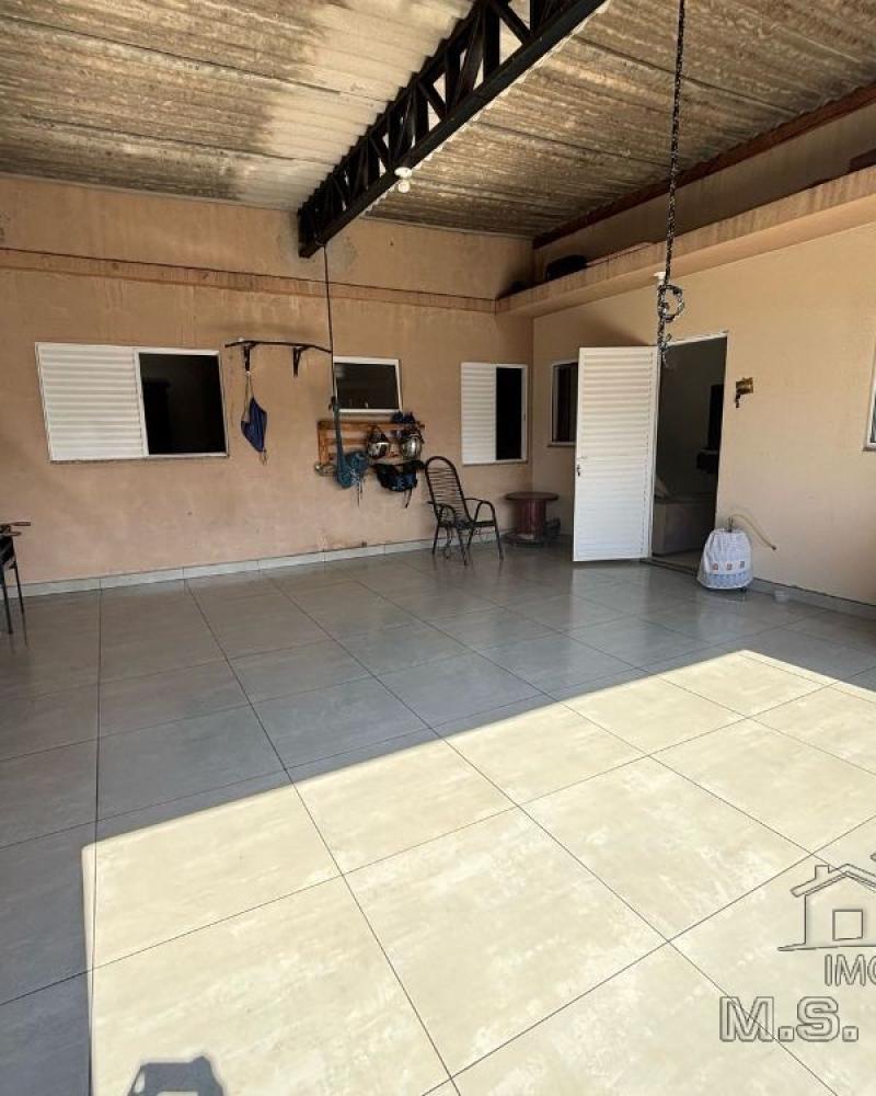 CASA NA Vila Independência em Assis