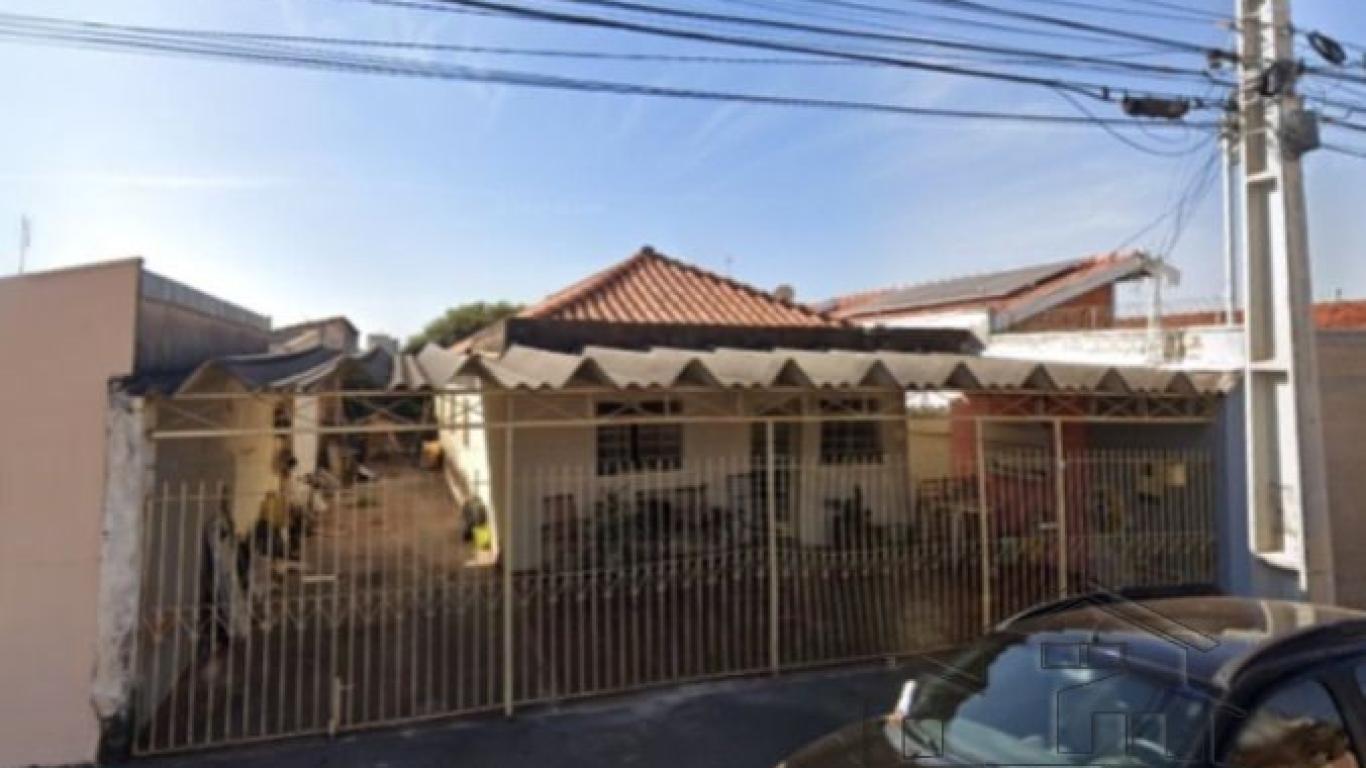 CASA NA Vila Palhares em Assis