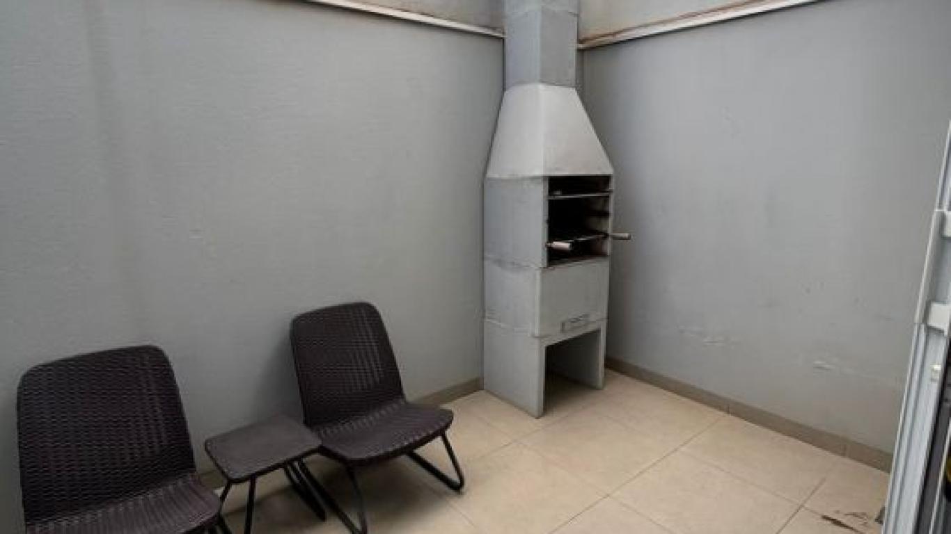 CASA NA Vila Tênis Clube em Assis