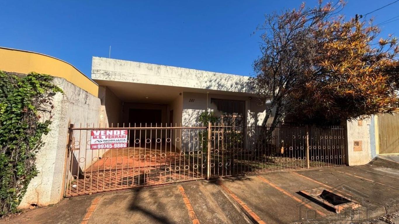 CASA NA Centro em Assis