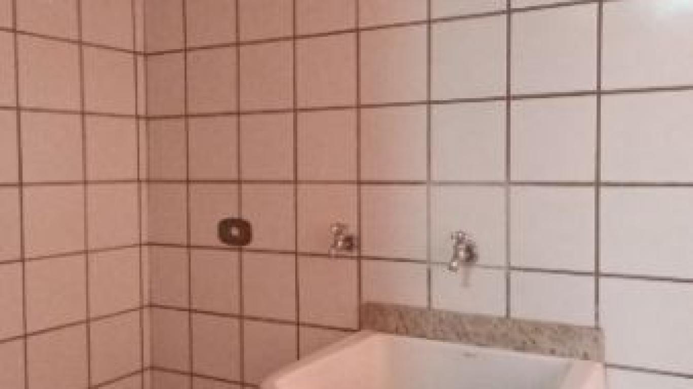 APARTAMENTO NA Vila Orestes em Assis