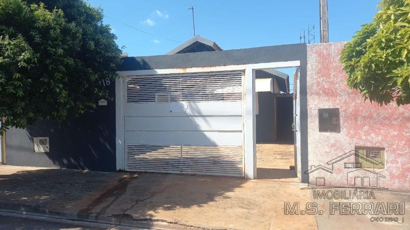 CASA NA VILA BELA em ASSIS