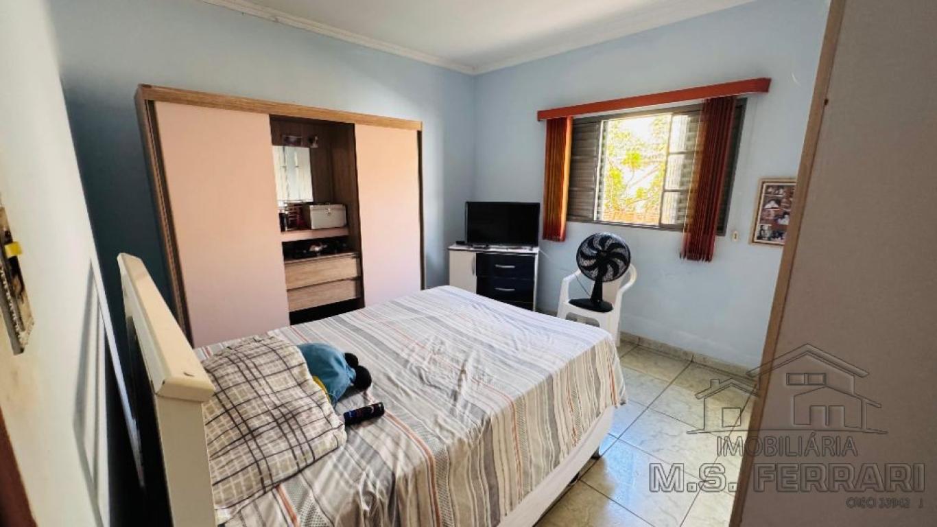 CHÁCARA NA Vila Ouro Verde em Assis