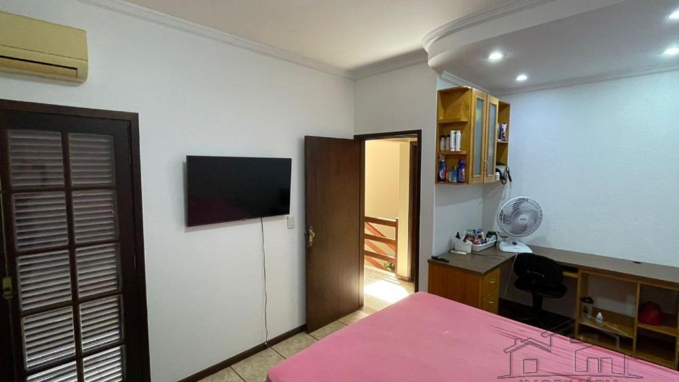 CASA NO Jardim Morumbi em Assis