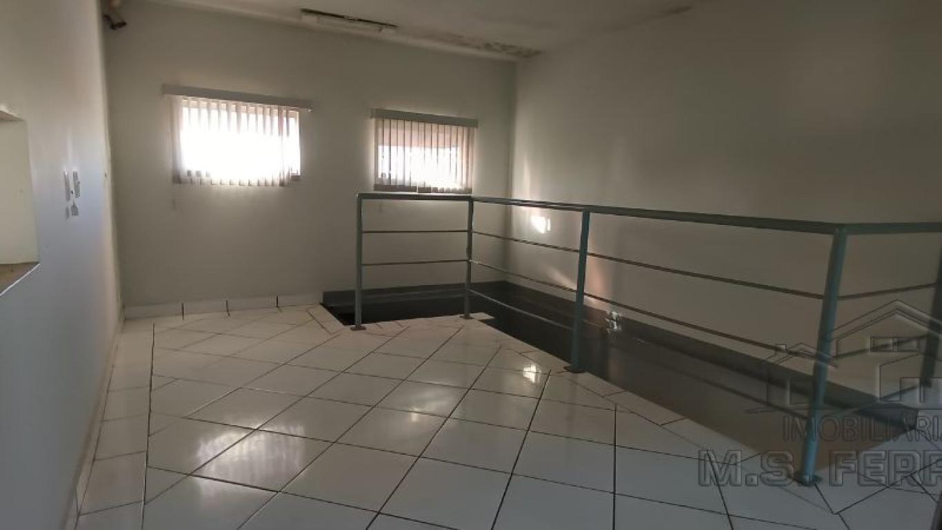 DEPÓSITO/GALPÃO NA Vila Central em Assis