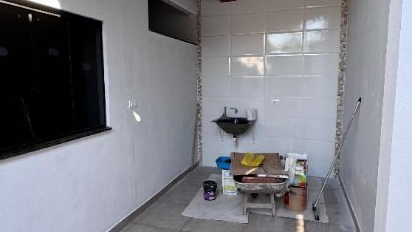 CASA NO Parque Universitário em Assis