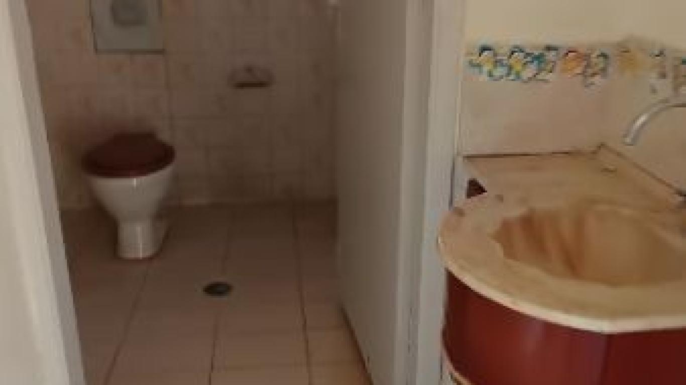 CASA NA Vila Fiuza em Assis
