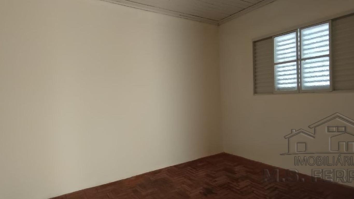 CASA NA Vila Fiuza em Assis