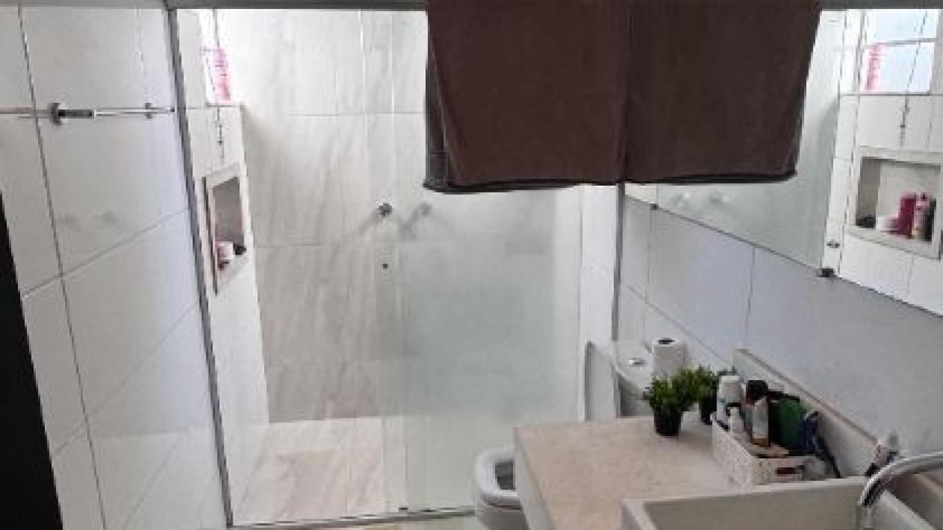 CASA NA Vila Ouro Verde em Assis