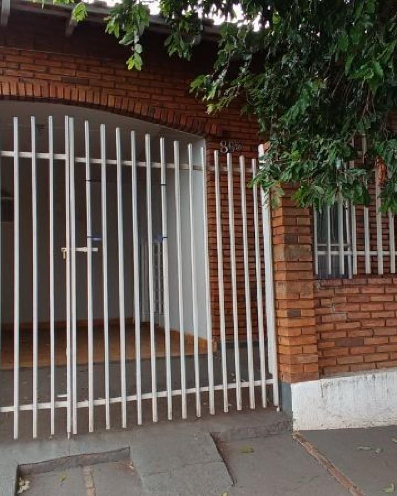 CASA NO Jardim Paulista em Assis