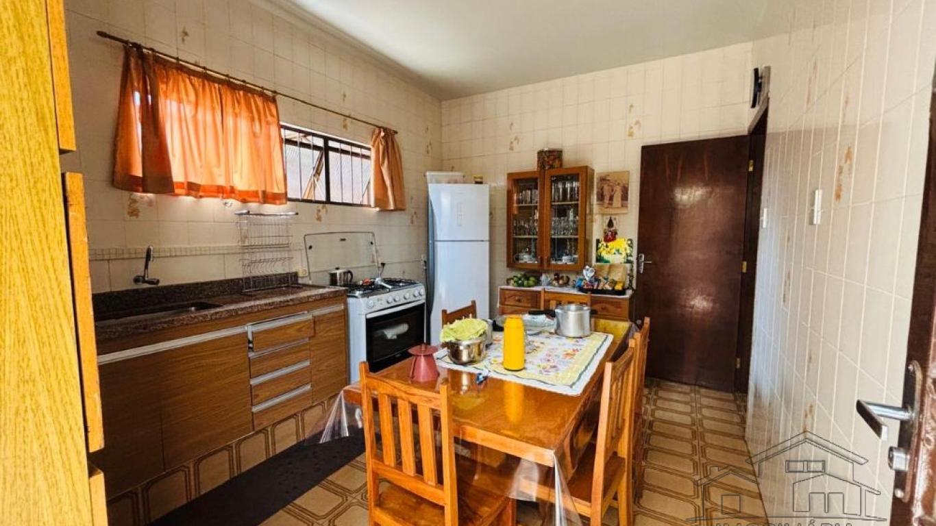 CASA NA Centro em Assis