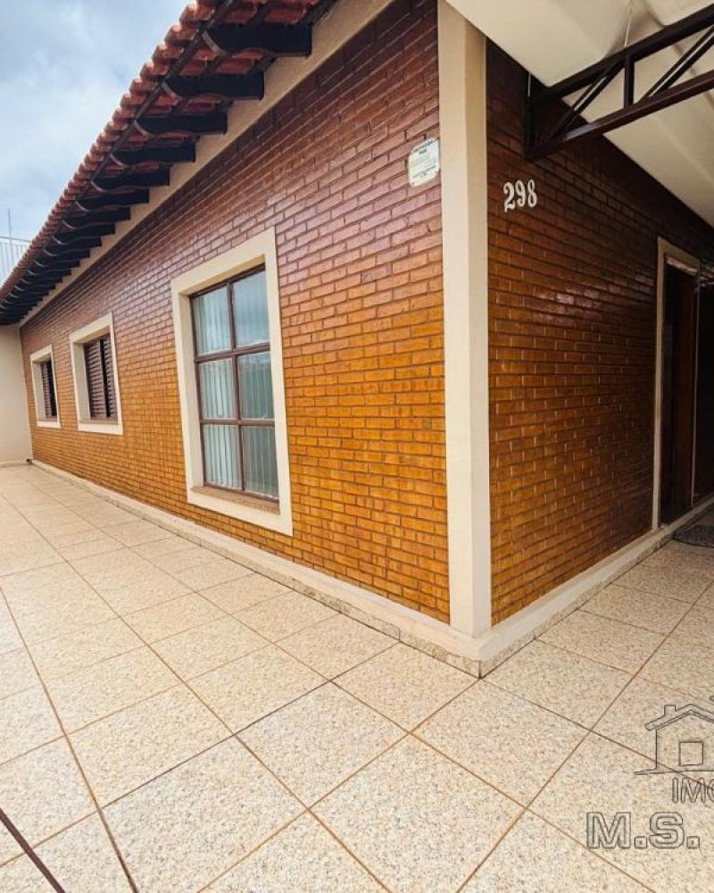 CASA NA Centro em Assis