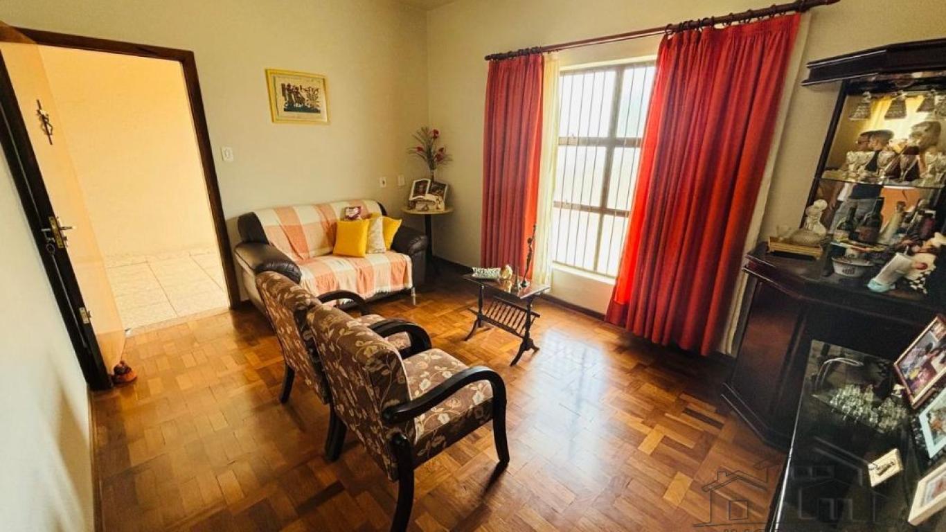 CASA NA Centro em Assis