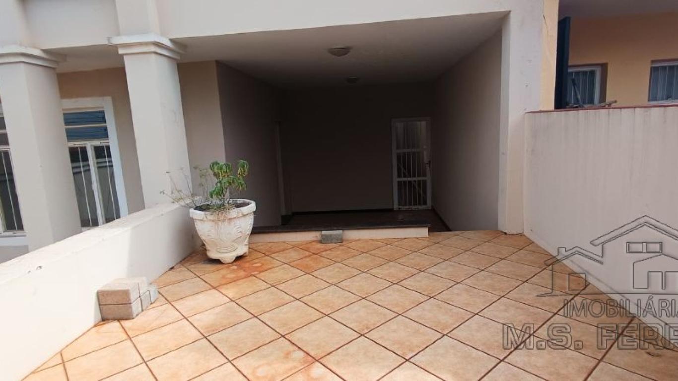 CASA NA Centro em Assis