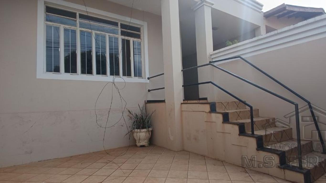 CASA NA Centro em Assis