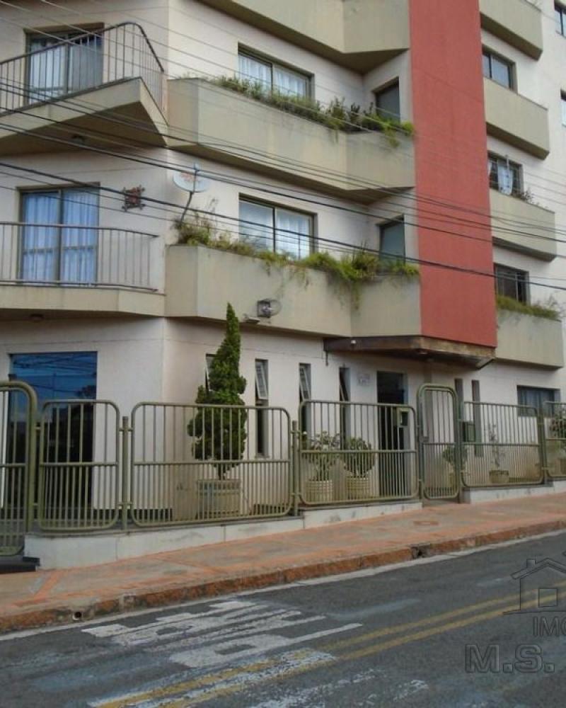 APARTAMENTO NA Centro em Assis