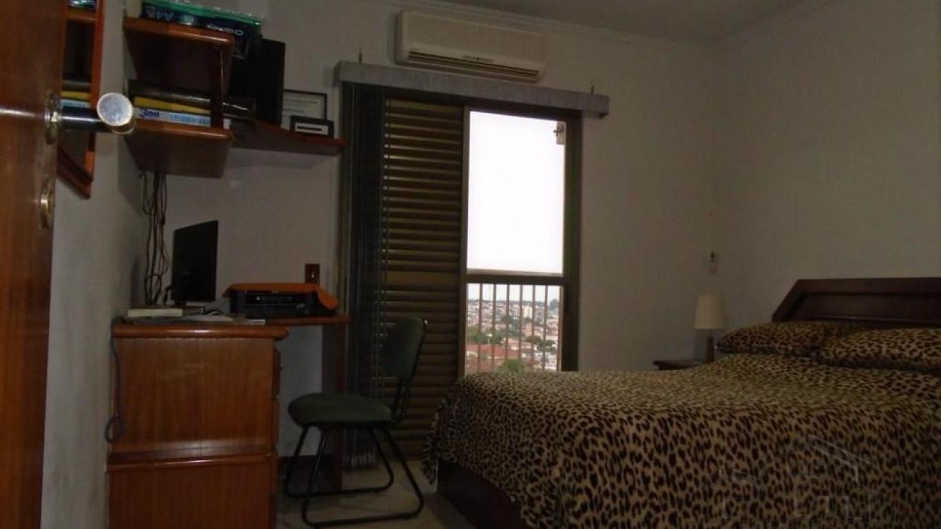 APARTAMENTO NA Centro em Assis